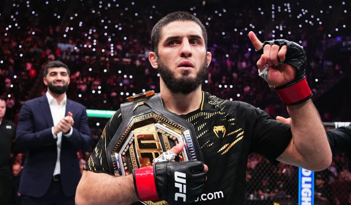 „Pretendent nie może czekać rok i dostać walkę o pas” – Makhachev wskazał z kim chciałby się teraz zmierzyć