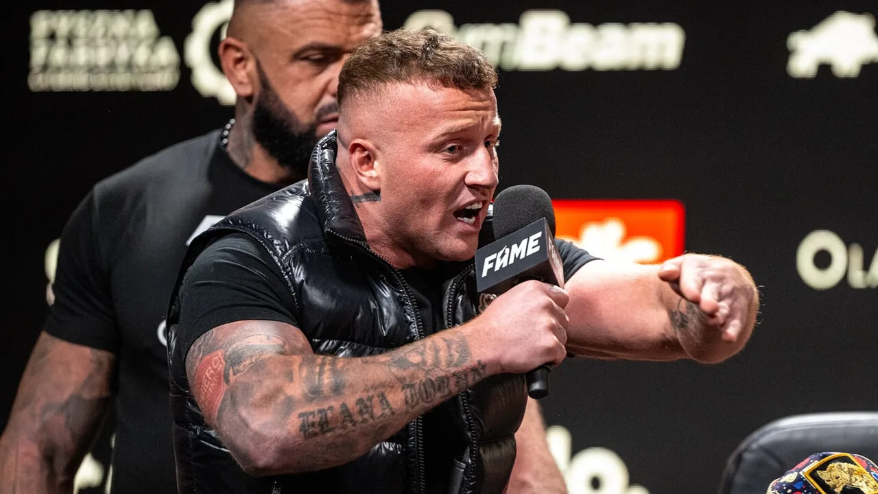 Załęcki skomentował walkę ojca z Szachtą. „Zasady? Coś tu się nie zgadza”