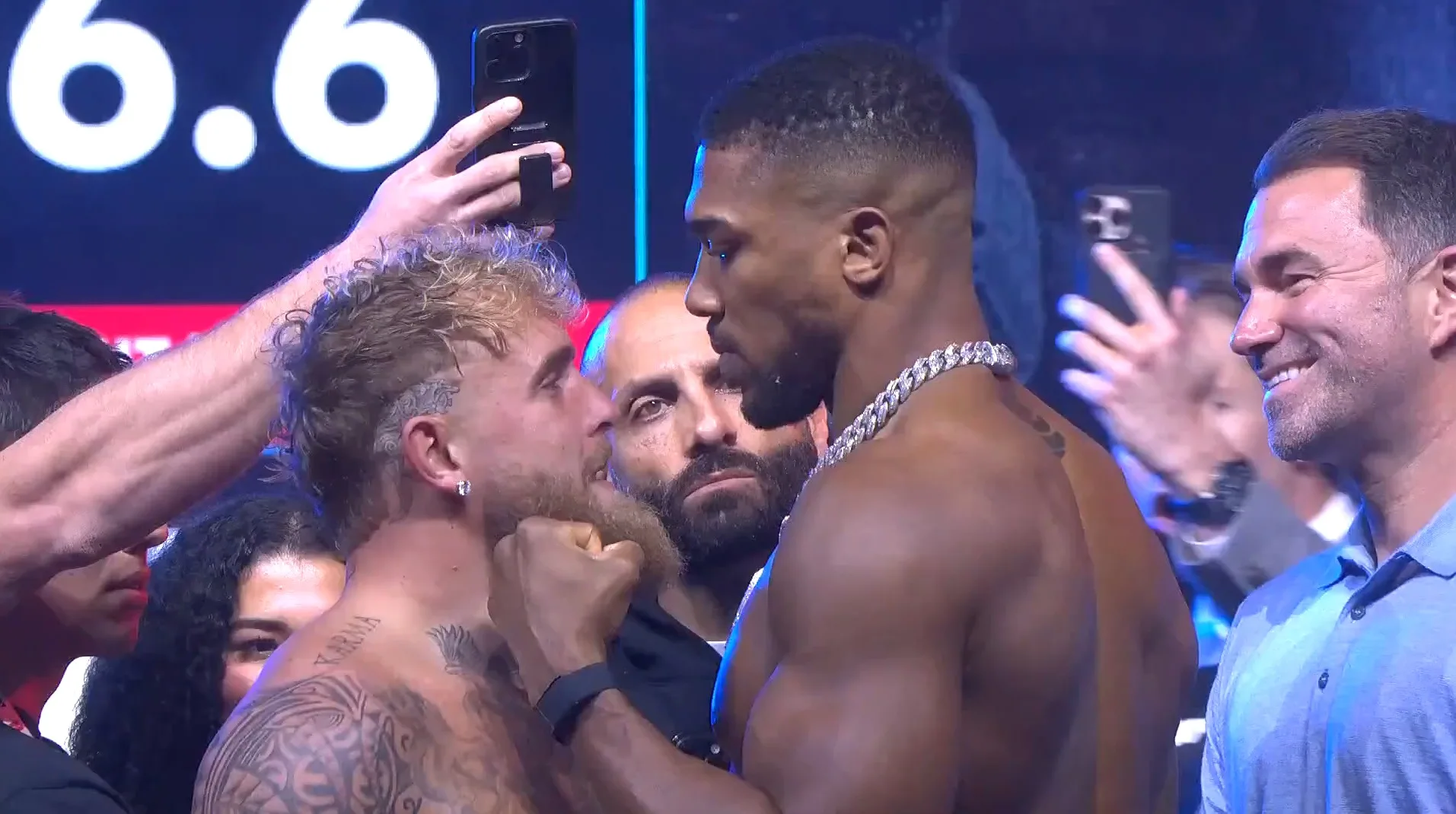 Jake Paul vs. Anthony Joshua – wyniki NA ŻYWO. Śledź live kto wygra w hicie Netflixa