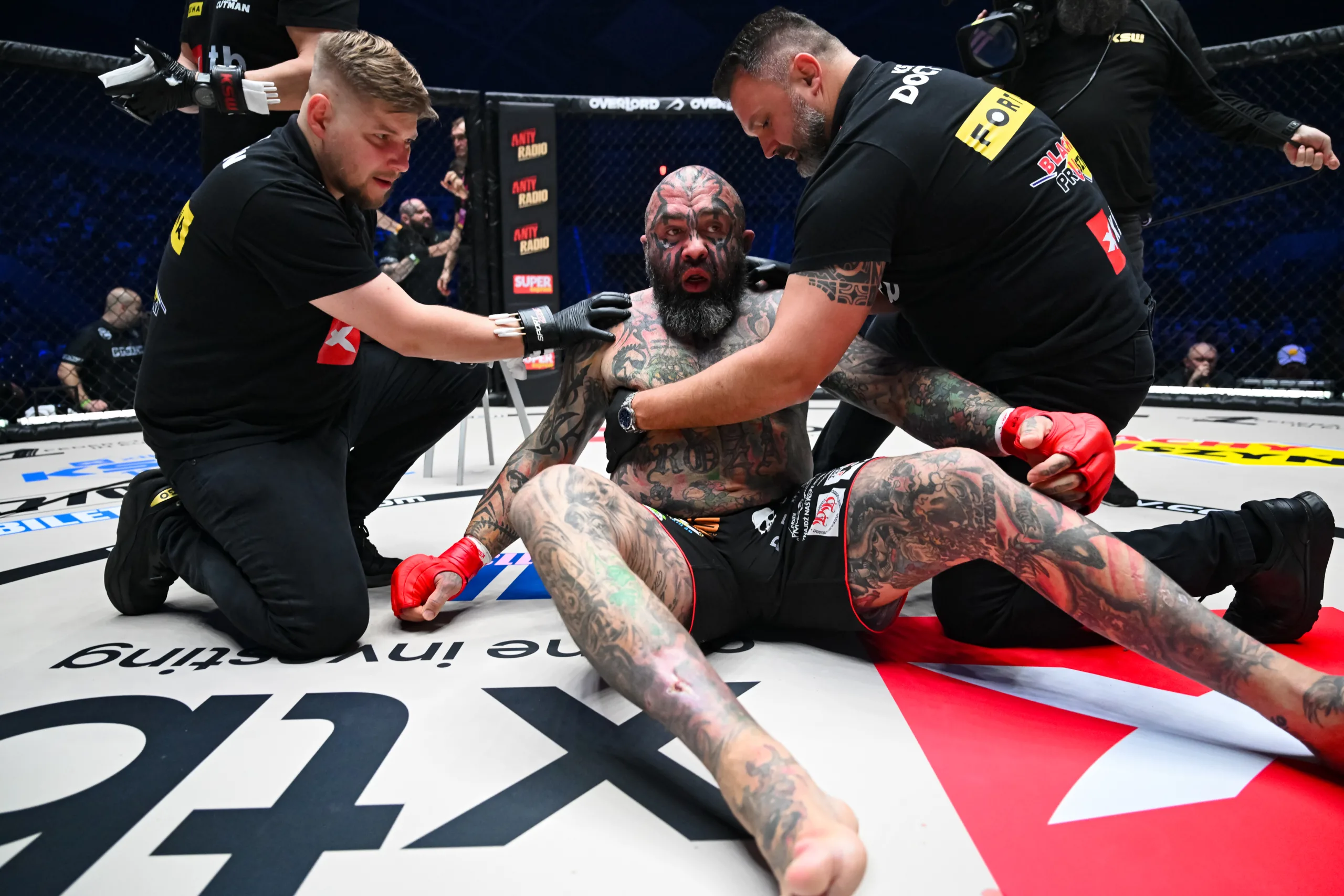 Różal zabrał głos po brutalnym nokaucie na KSW. Mówił ze łzami w oczach