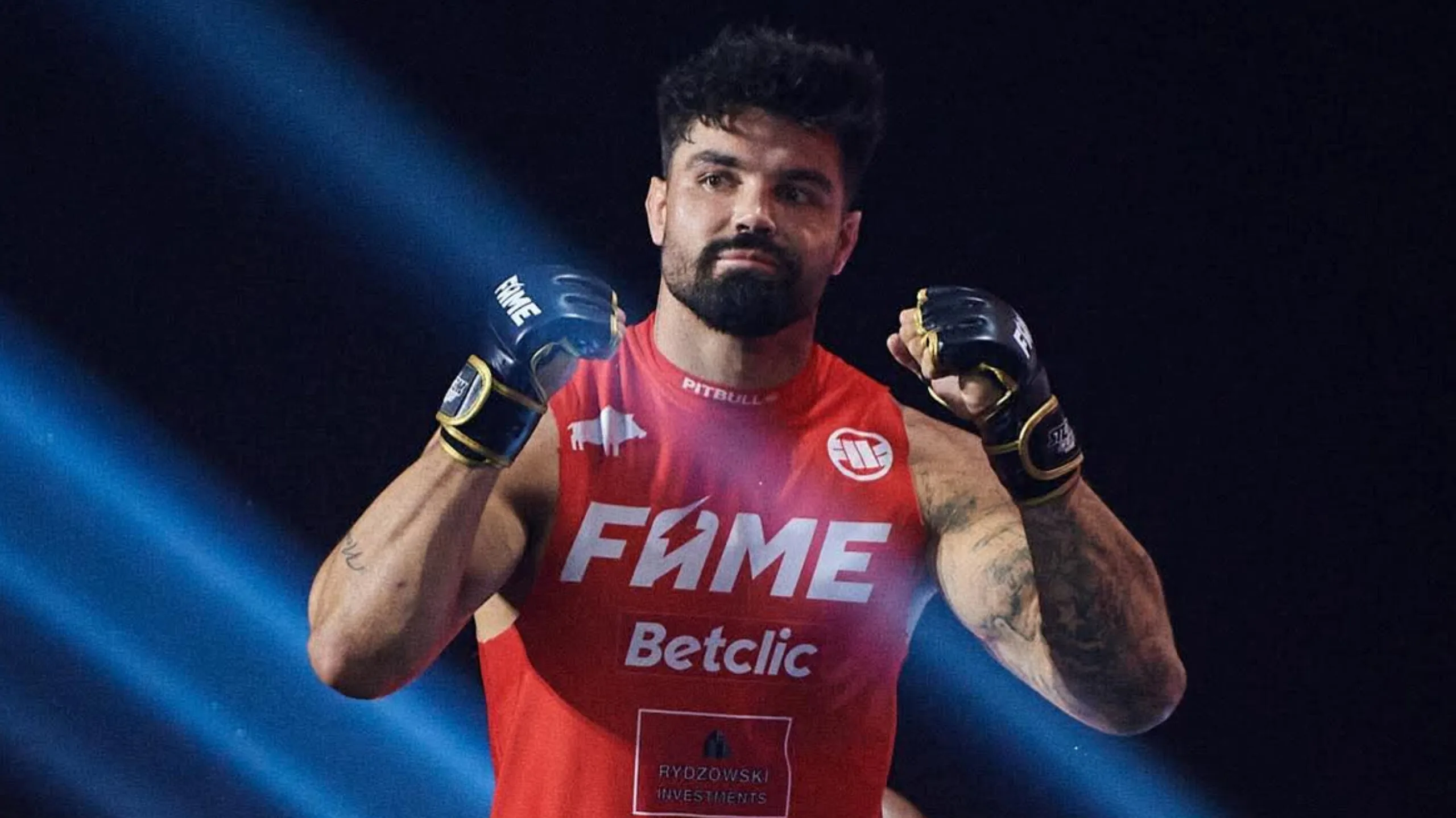 Freak fighter apeluje o walkę w KSW. Może bić się z każdym