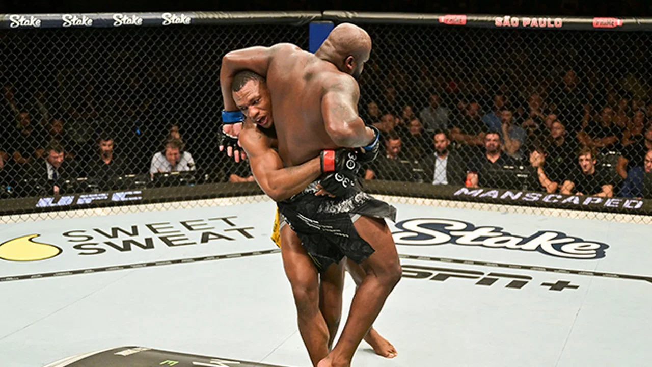 Były czołowy ciężki UFC gwałtownie znalazł nową pracę. Zaskakujący kierunek