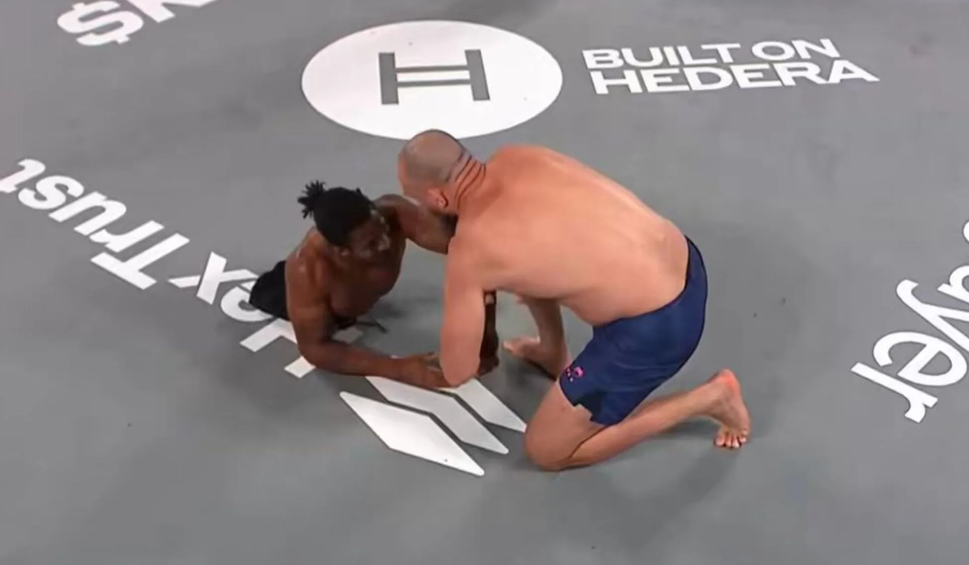 Zawodnik UFC walczył z rywalem bez nóg. Wynik starcia nie zaskoczył