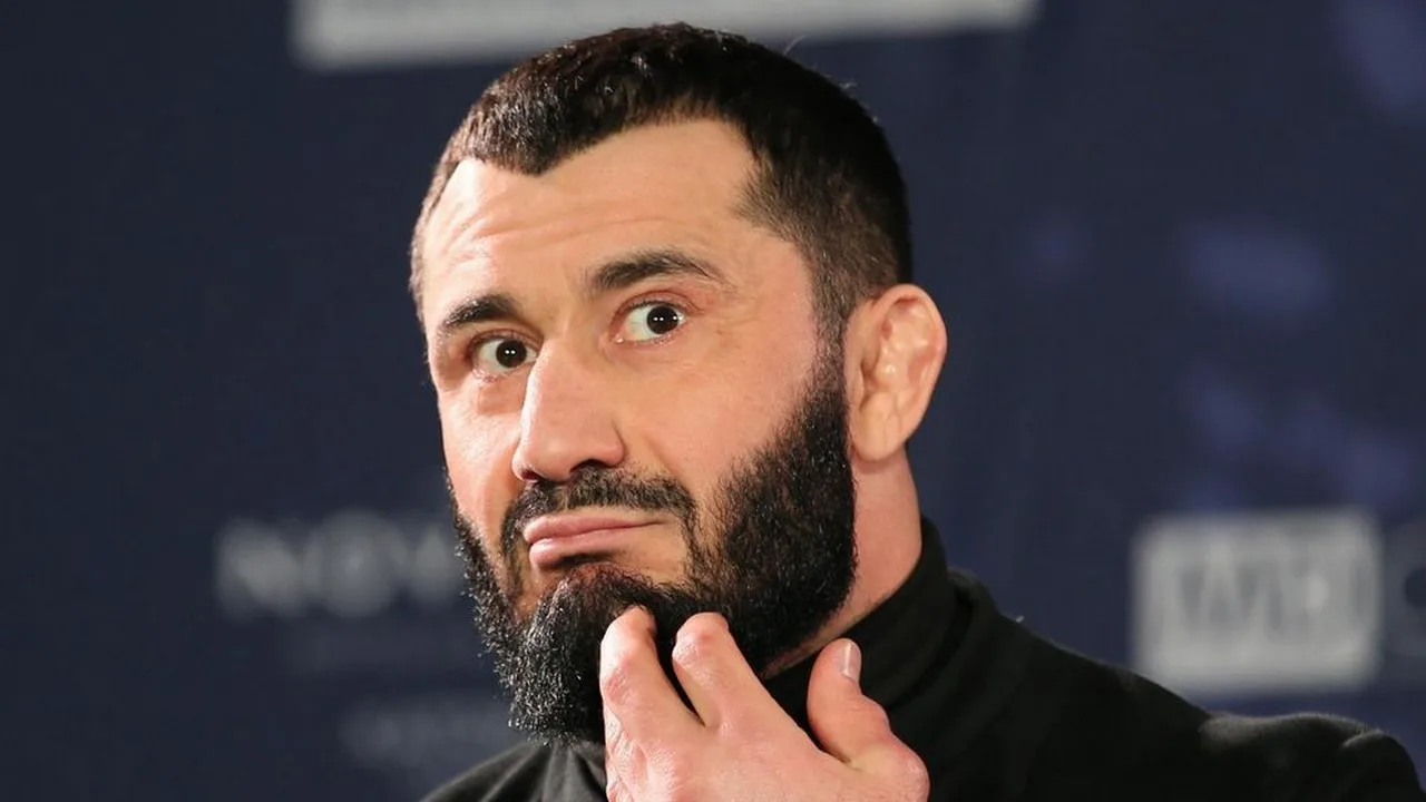 Promotor boksu zaczepił Khalidova. Wymowna odpowiedź gwiazdy KSW