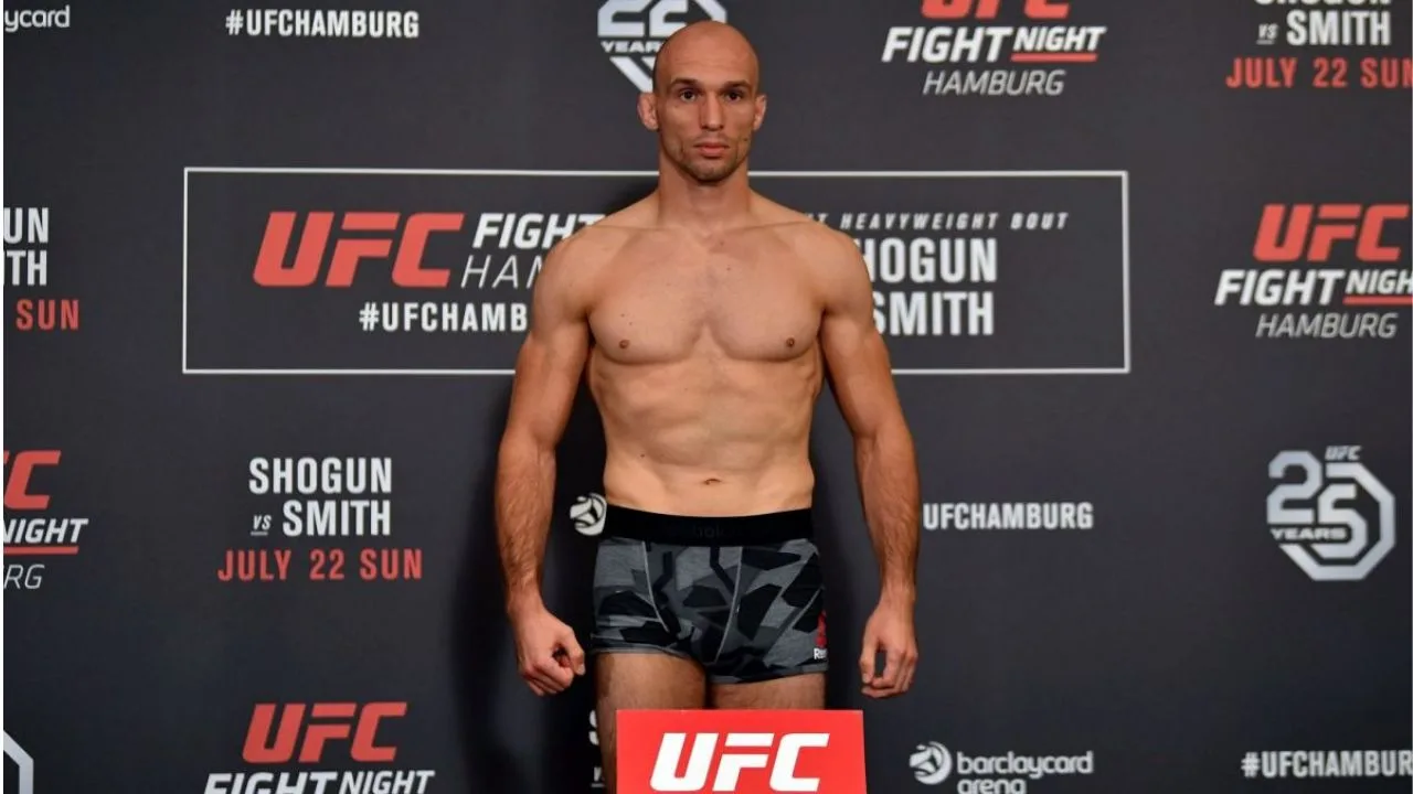 Bartosz Fabiński – Wiek, Waga, Wzrost, Walki, UFC