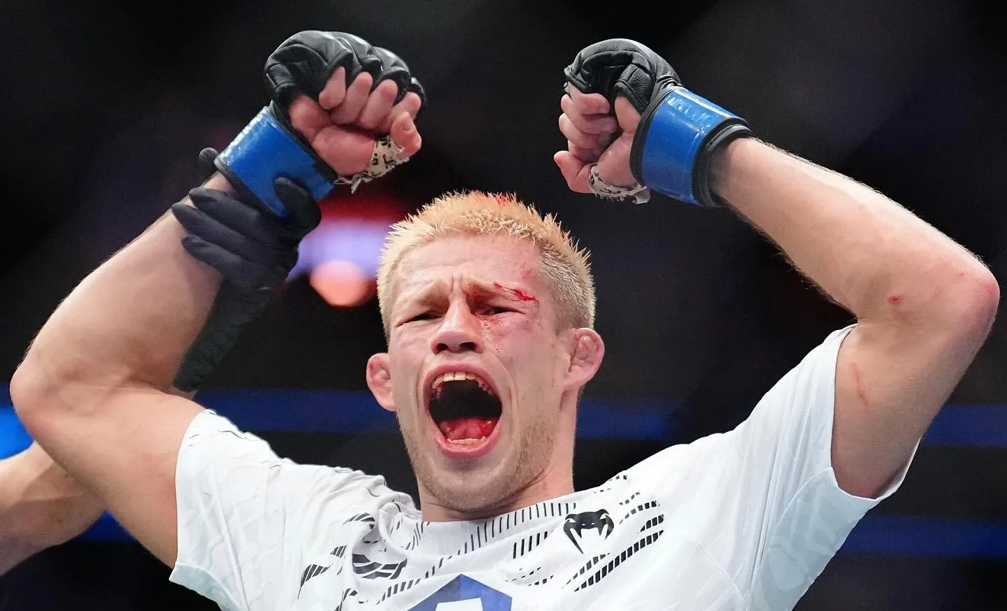 Zamieszanie po walce Wikłacza w UFC. Rywal klepał przez pomyłkę