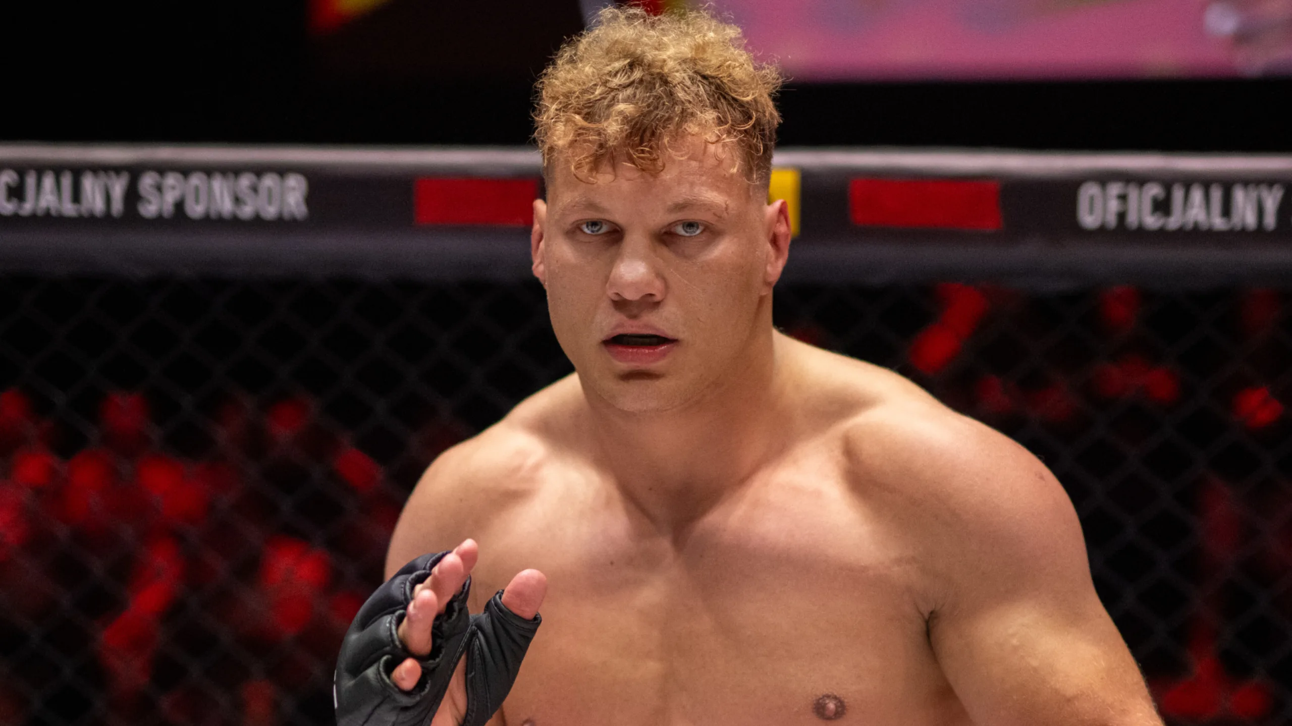 Będzie zmiana zasad w walce Labryga vs. Muradov na FAME MMA 30? Szokujące doniesienia