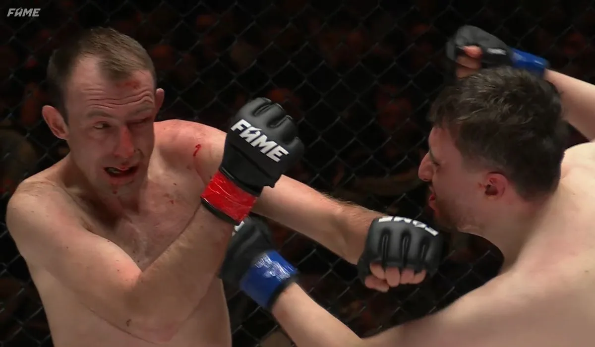 Wieszjo i Mini Owca wygrywają walkę z dwoma rywalami na FAME 30