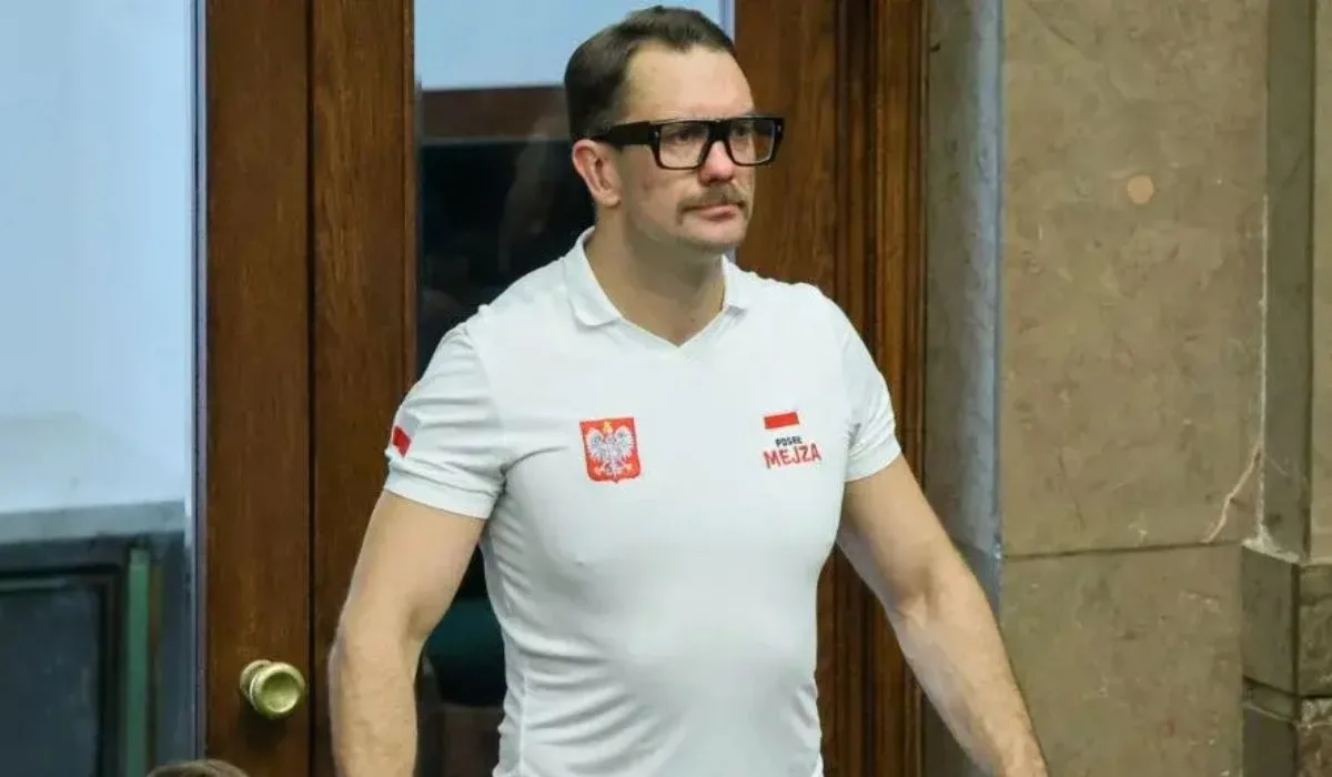 Poseł Mejza gotowy zawalczyć w MMA. Zdradził za jaką kwotę wyjdzie do walki