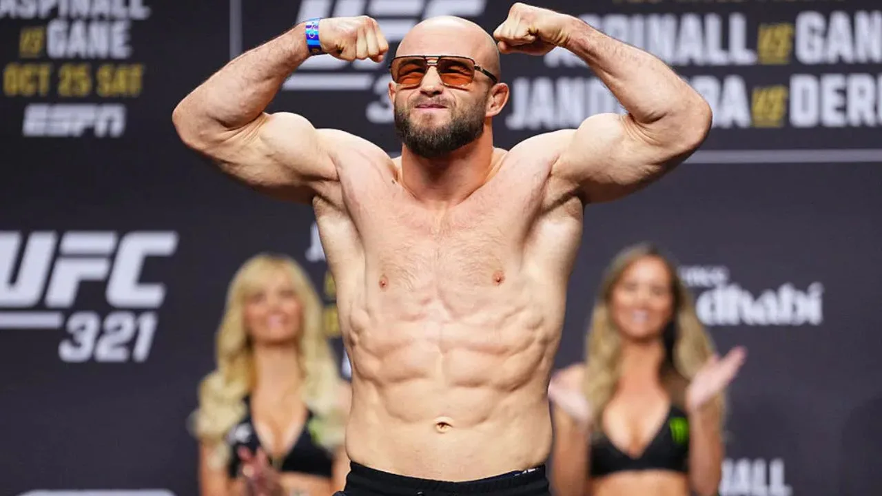 Mateusz Rębecki wraca do klatki UFC. Polak znowu zawalczy z klubowym kolegą