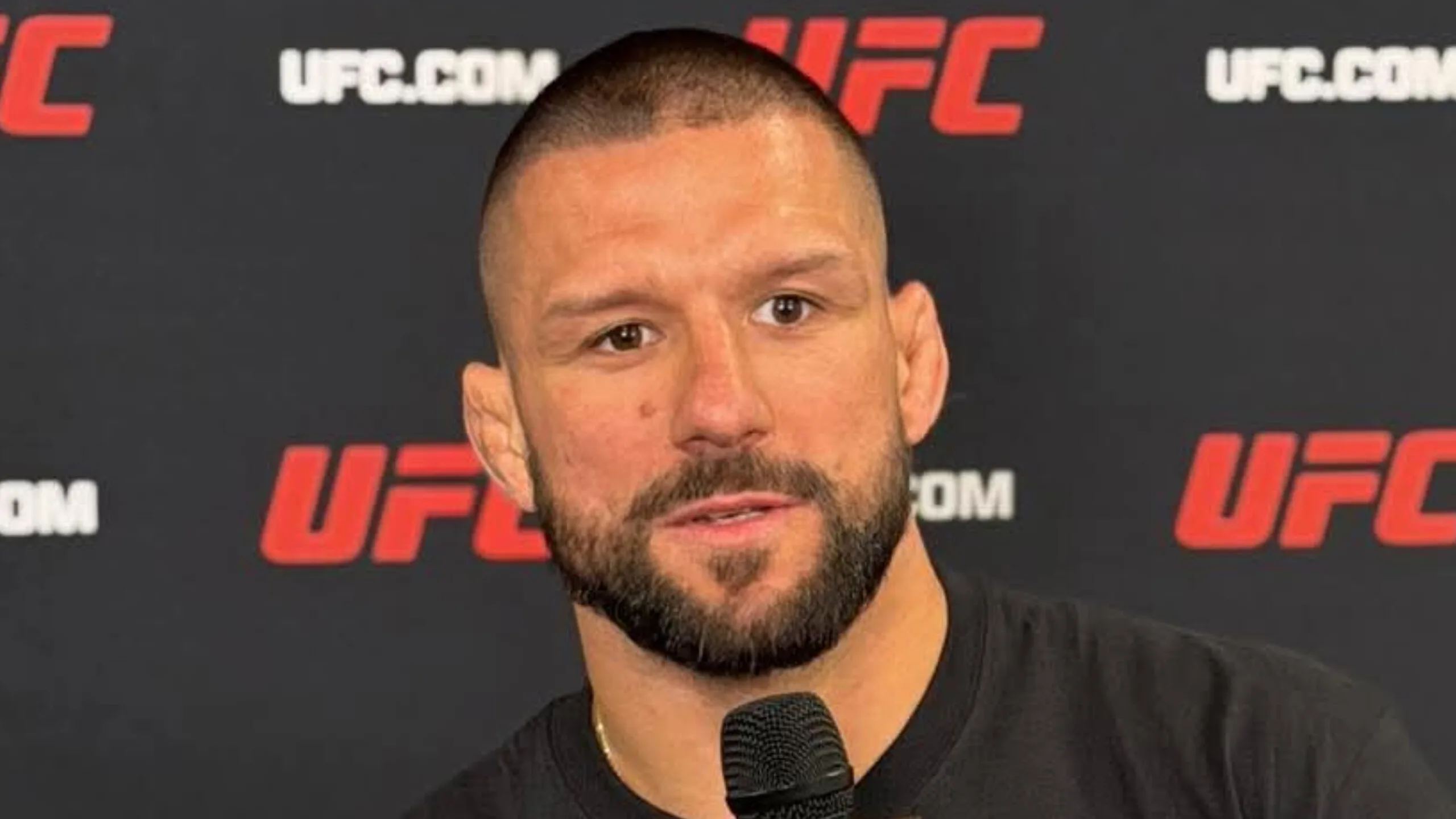 „Ogolę Cię na łyso”. Burza w UFC po słowach Gamrota