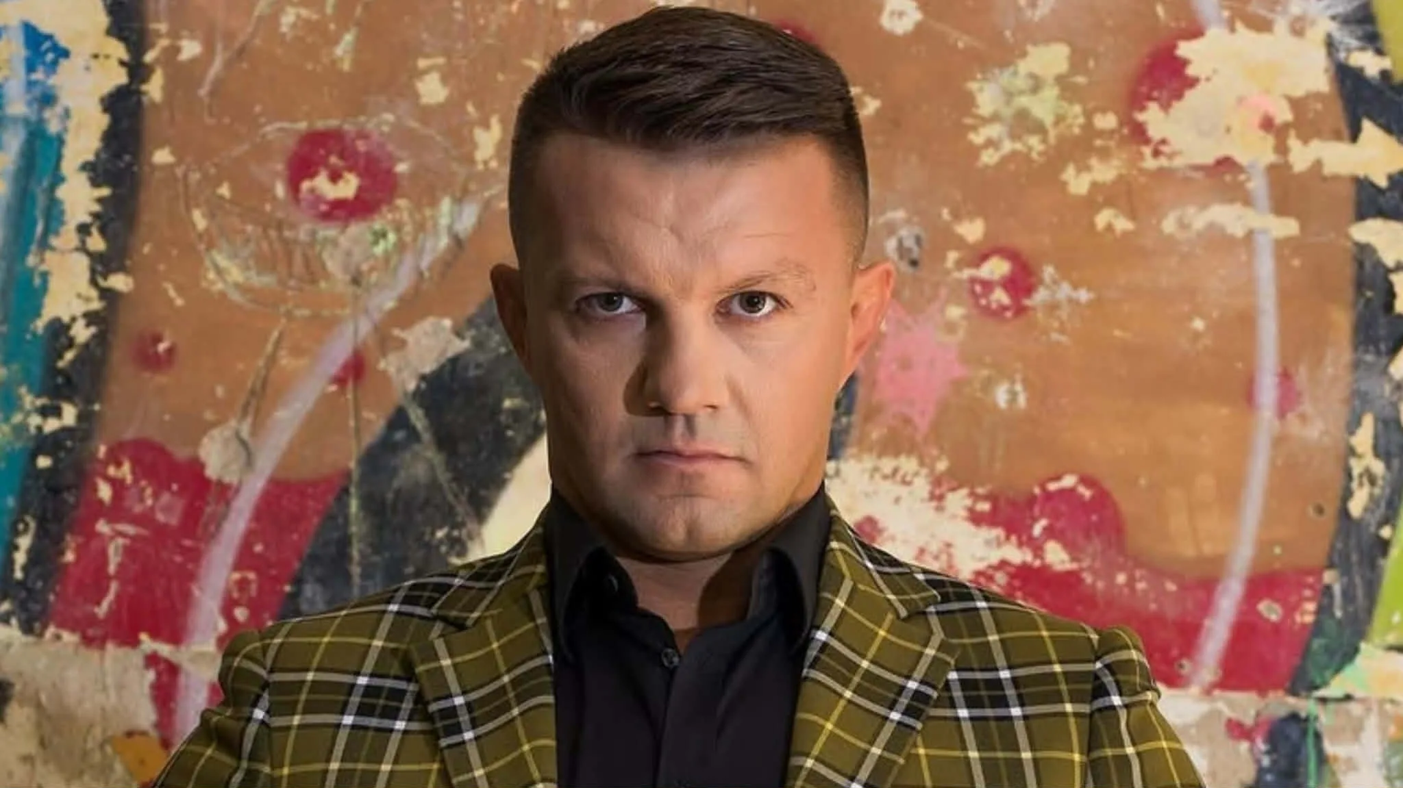 Piotr Jarosz mówi o odejściu z FAME. Organizacja publikuje własną wersję