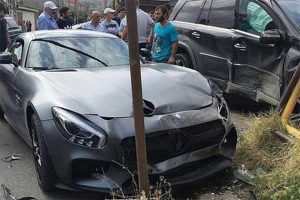 nurmagomedov-crashed-car