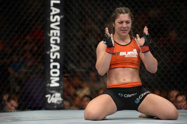 Bethe Correia vs. Irene Aldana na UFC 237 w Brazylii