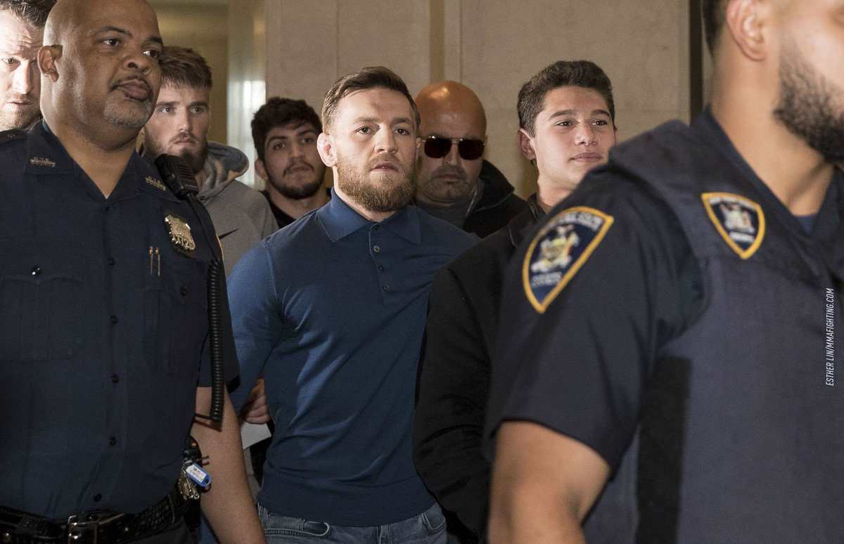 Conor McGregor zatrzymany przez policję po chuligańskim wybryku, MMAFighting