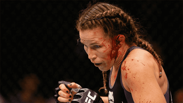 Weteranka kobiecego MMA - Leslie Smith związała się z Bellator MMA