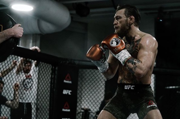 McGregor ostro w stronę Cerrone