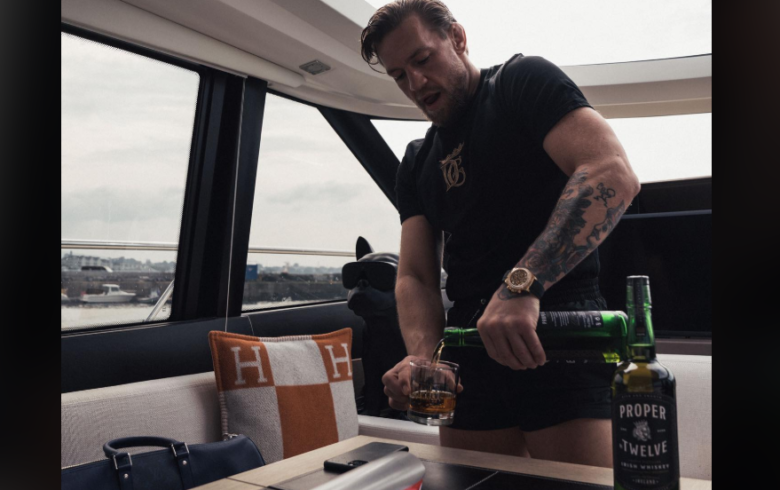 McGregor zarabia krocie na whiskey
