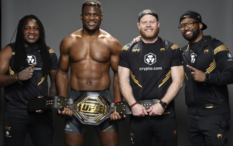 Trener Francisa Ngannou zaatakował PFL